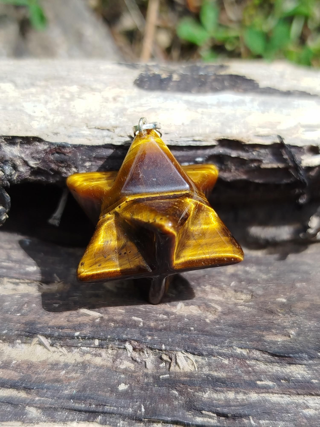 Pendentif Merkaba Oeil de Tigre