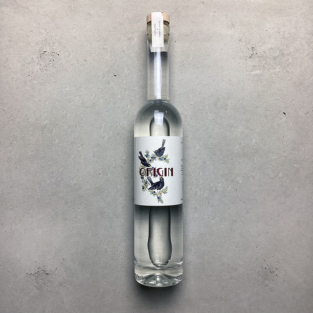 DISTILLERIE DU CHANT DU CYGNE Origin