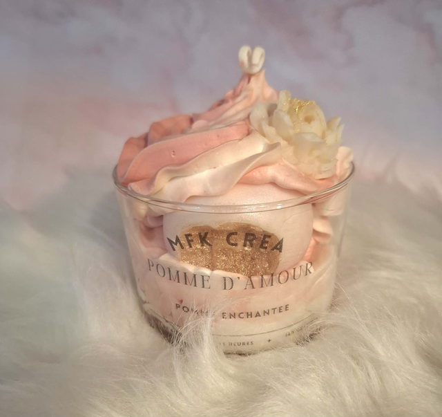 Bougie parfumée pomme d'amour 