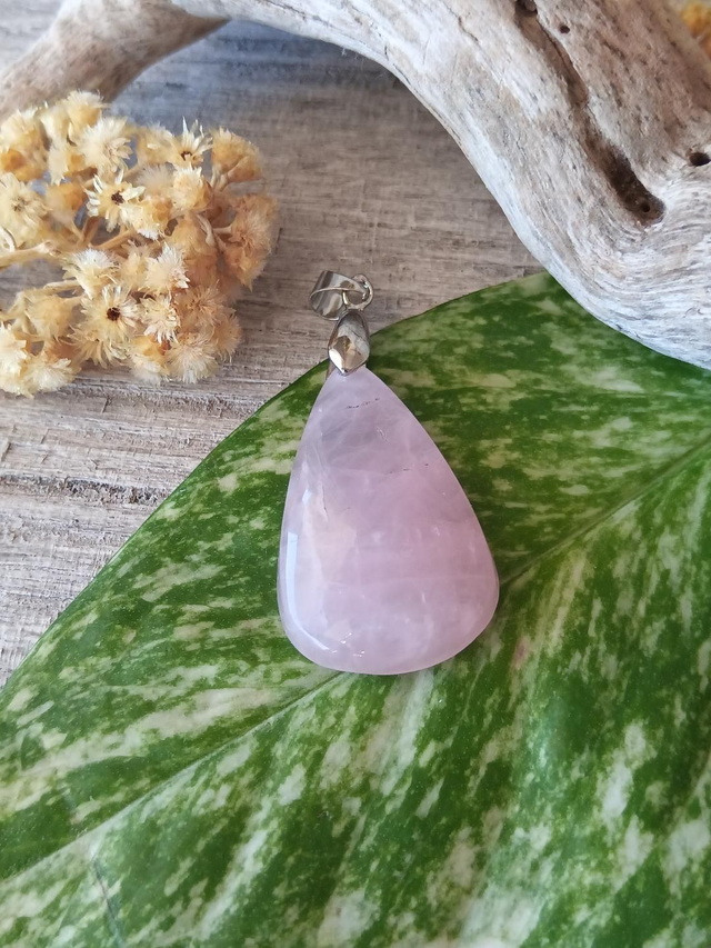 Pendentif Quartz Rose 