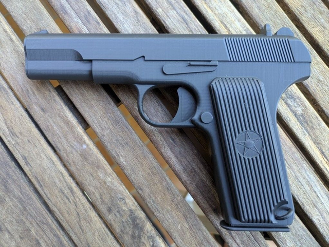 Pistolet Zastava M57TT / Tokarev (Yougoslavie/Serbie) – Reproduction factice