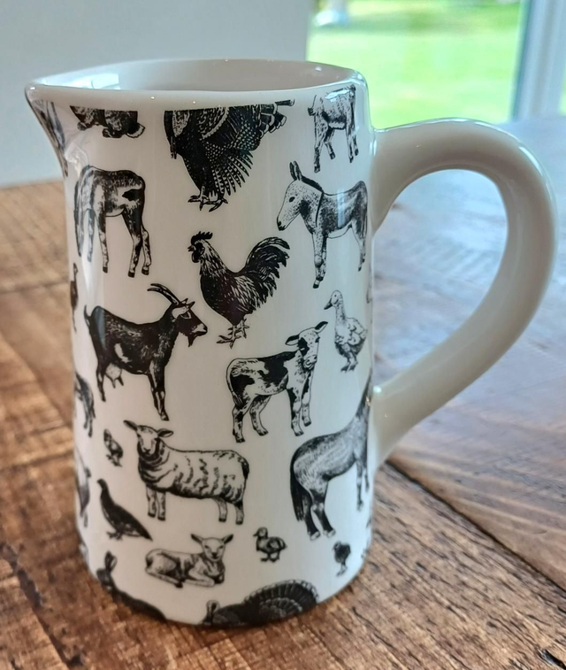 Farmyard Black & White Jug, 11cm