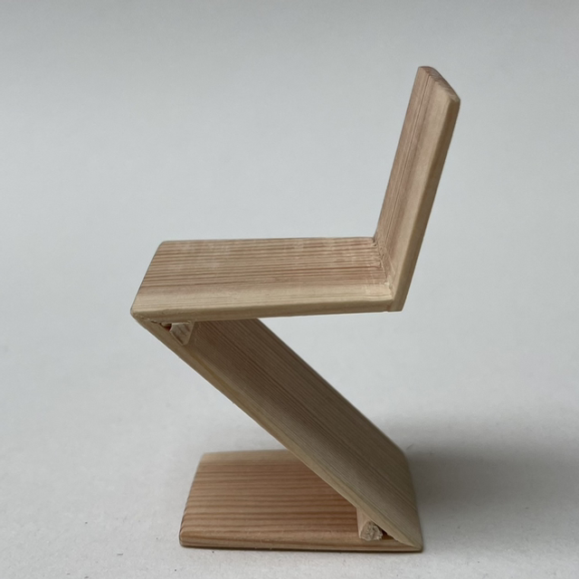 Zig Zag Chair