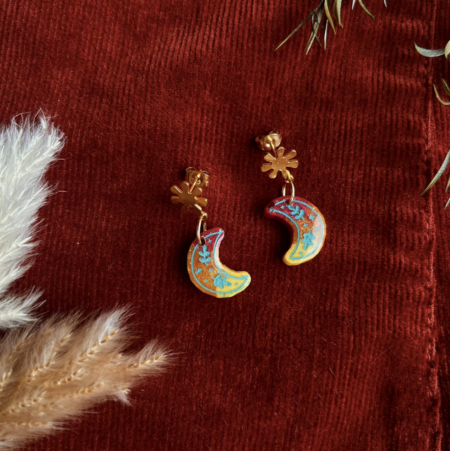 Dainty Floral Moon Earrings with Flower Studs