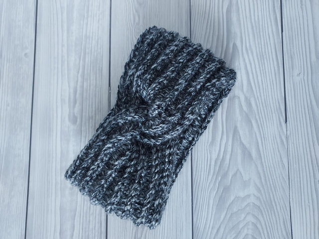 Grey Crochet Ear Warmer, Earwarmers, Crochet Headband, Knit Headband, Child Earwarmer Size 6-12 Months