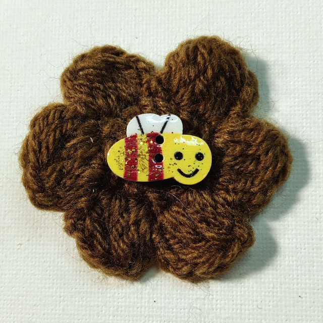 Barrette fleur simple chocolat crochet bouton abeille pince crocodile