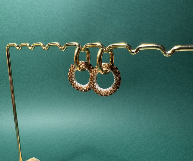 Créoles Anneau de Perles Tissées - Mocca et Blanc - Acier Inoxydable 