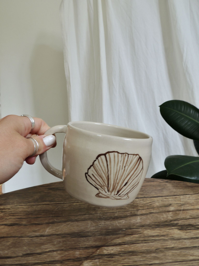Large coffee mug | Shell