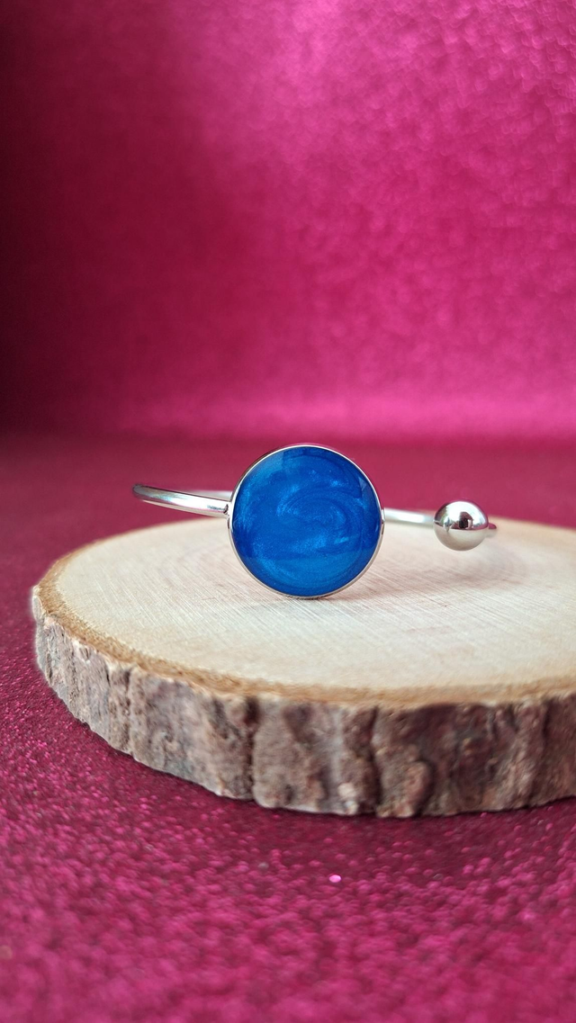 Jonc argenté rond bleu