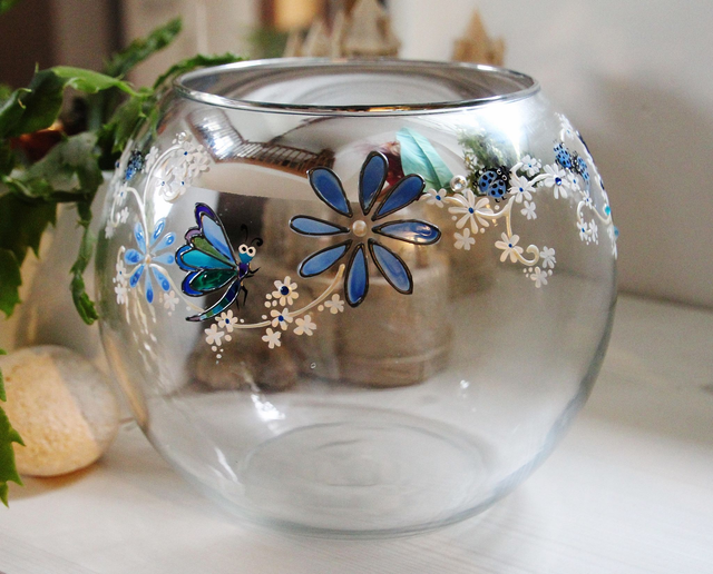 Gros vase boule peint à la main "libellule et petite coccinelles bleues"