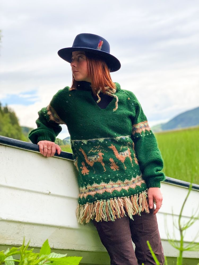 Llama Adventure Sweater Kit - Col 02 (Deep Green Rauma Vams) - Wool & Pattern - Linka Neumann