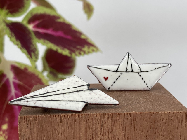Broche Avion ou Bateau en origami 