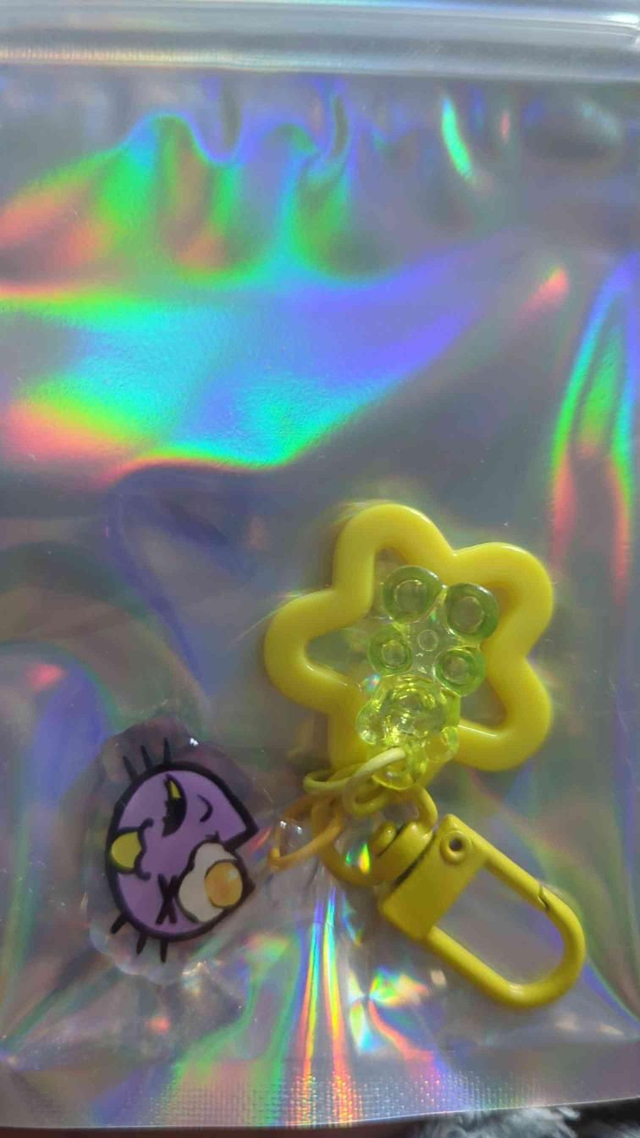 Egg mini poncho catt keychain