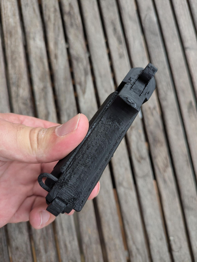 Pistolet automatique Beretta M34 (Italie) – Reproduction factice