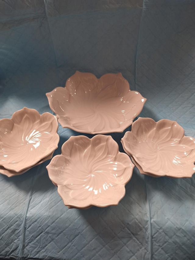 Konfektset Blattdekor