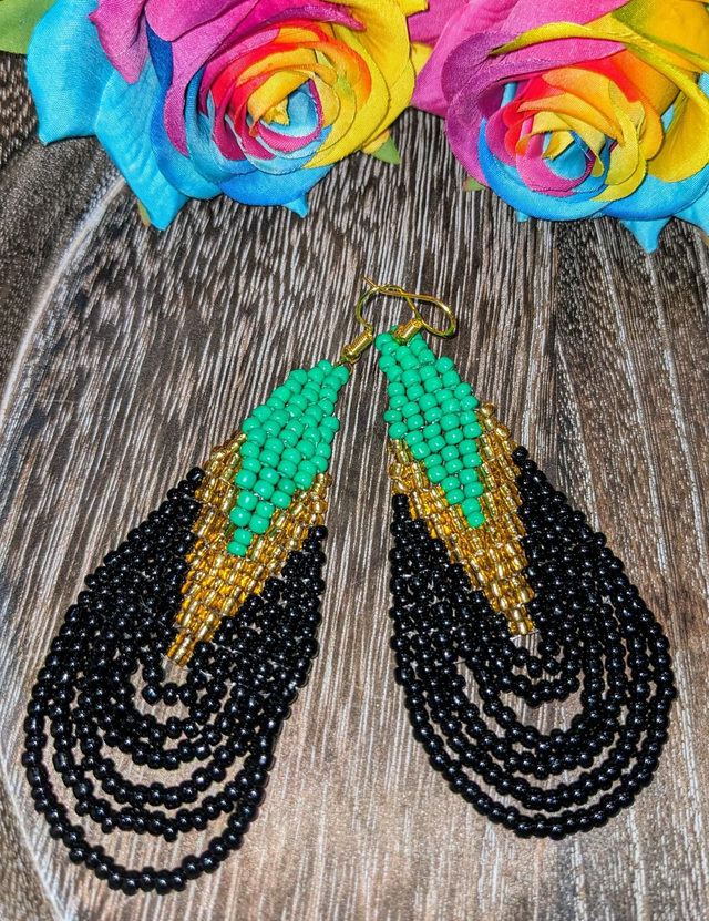 Bead earrings ( green,gold, black)
