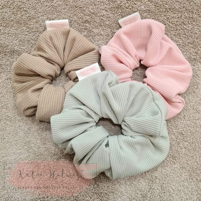 Luxury supersoft ribbed hair scrunchies