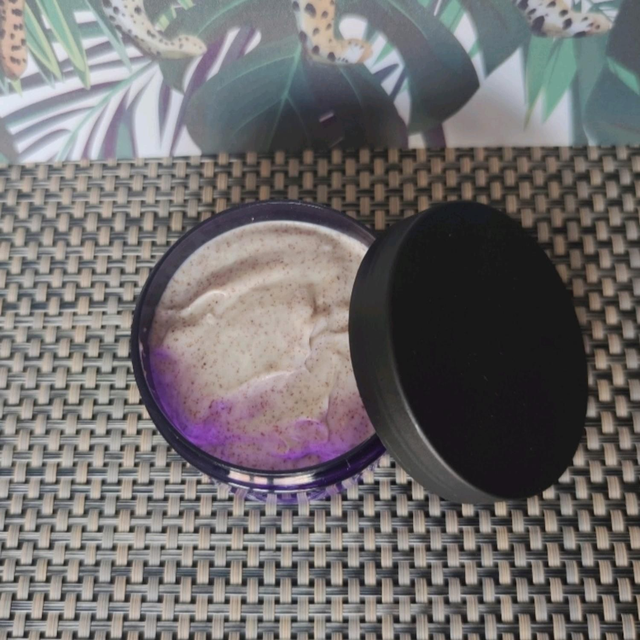 Exfoliant pré - épilatoire 