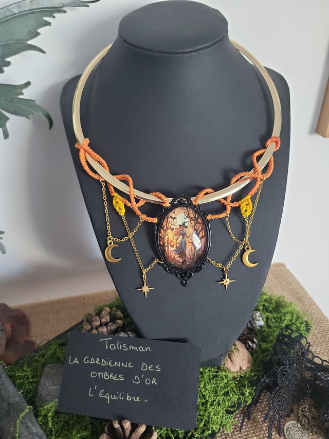 Talisman Samhain : La Gardienne des Ombres d'Or