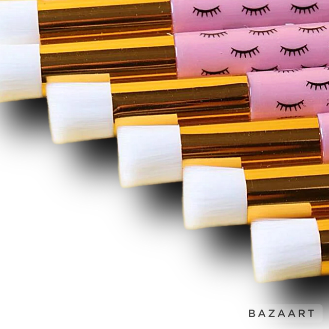 Lash cleaning brush 