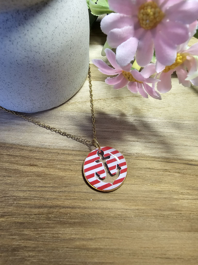 collier -"Un Cœur à la Mer" — L'élégance au rythme des vagues-rouge ancre or