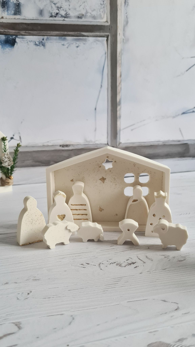 Mini crèche artisanale