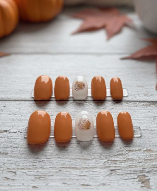 Press-On Nails "Orange Épicé &amp; Camélia Doré" 🍊