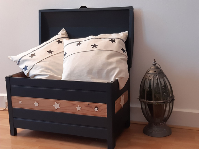 COFFRE DE RANGEMENT ETOILES