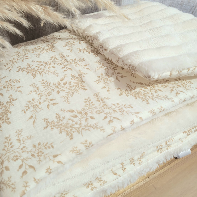 Couverture bébé / enfant &quot;feuillage beige&quot;