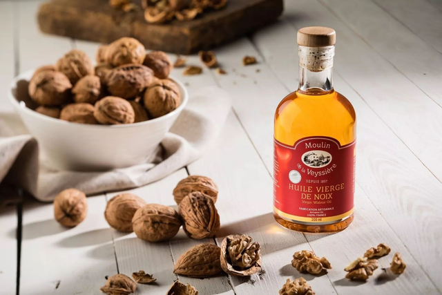 Huile de noix du Périgord AOP Moulin de Veyssière