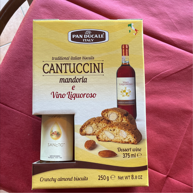 Cantuccini Alla Mandorla Con Vin Santo