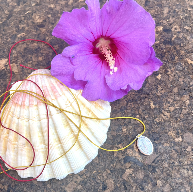 Médaille cordon nylon bordeaux et mordoré