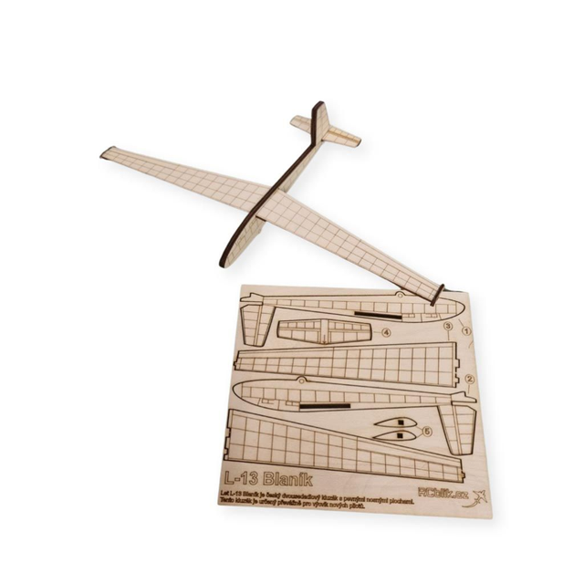 Dřevěný model - L-13 Blaník