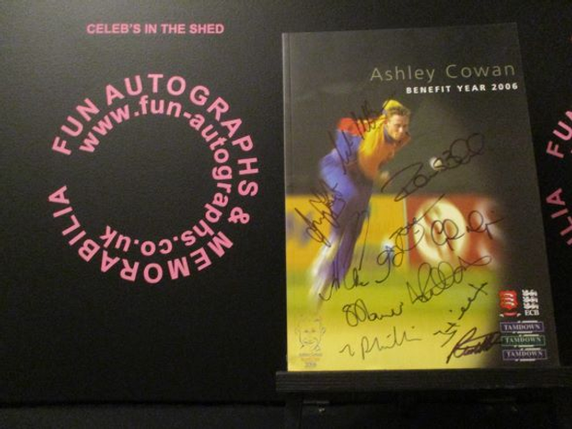 Ashley Cowan Benfit Year Book Authentic Autographed By 11 Cricket Players