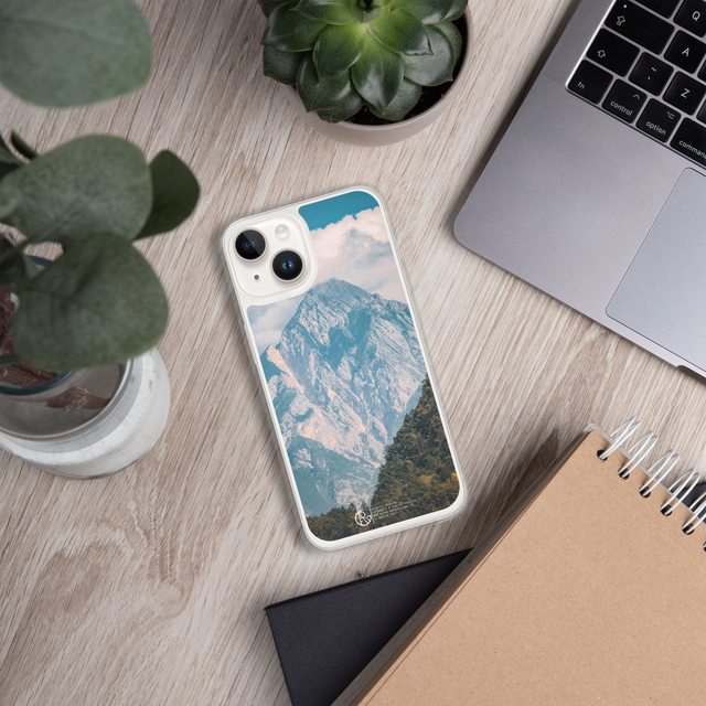 Cover iPhone in silicone Mountain landscape view