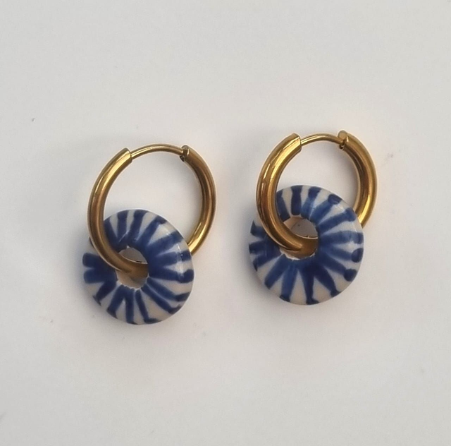 Ceramic Golden Hoop Earrings – Klein Blue Stripes