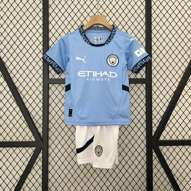 Conjunto camiseta + pantalón NIÑOS 1ª Manchester City- 24-25