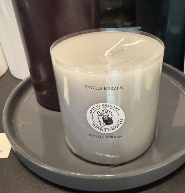 Engels Kerzen Marmor / 8 cm / Engels original / Gegossene Stumpenkerze