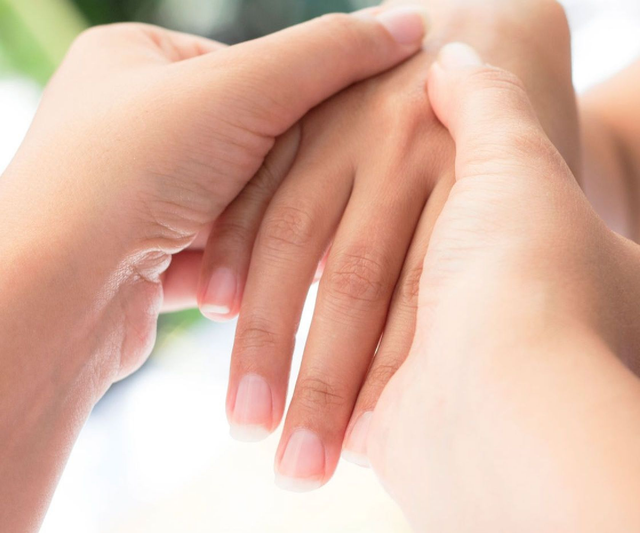 9.) Fingermassage Relax  30 Minuten