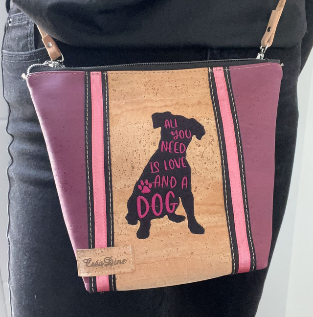 Sac transformable en Trousse broderie chien 