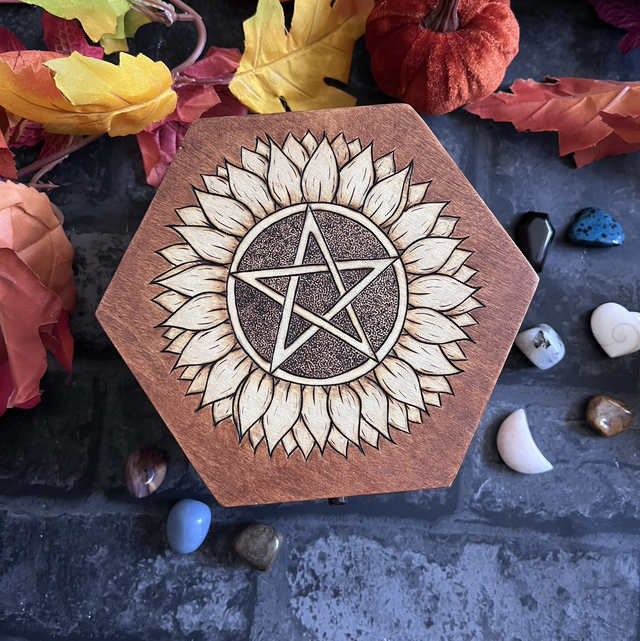 Pentacle sunflower hexagon box 