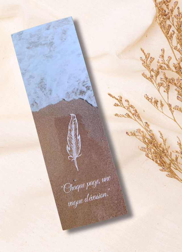 🌊 Marque-page “Chaque page, une vague d’évasion”