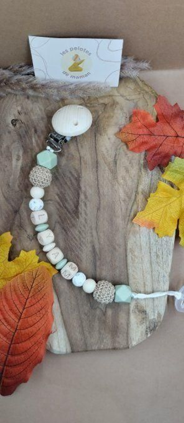 Attache tétine personnalisée 