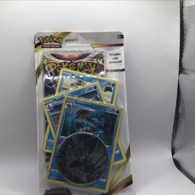 Pokémon Company TCG: SWSH10 Astral Radiance - Premium Checklane Blister