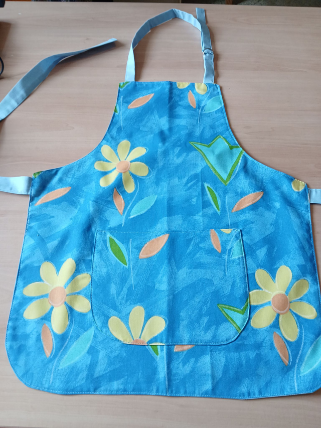 Child&#039;s Blue Floral Apron: Daisies &amp; Tulips, Fully Lined with Pocket.