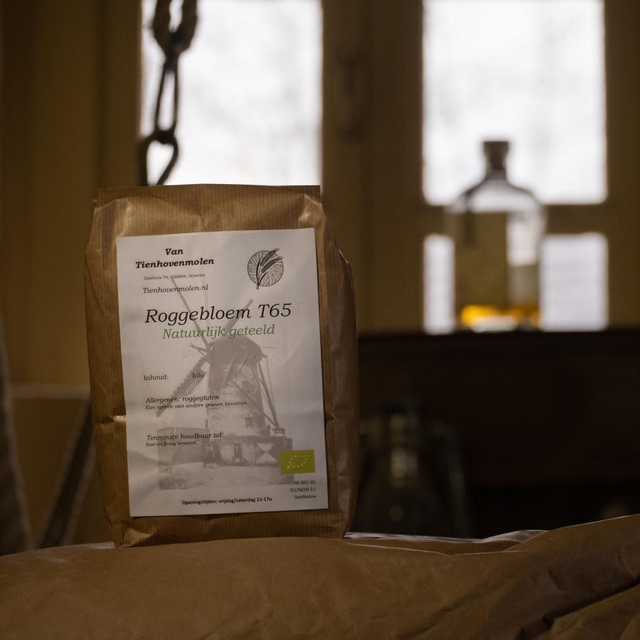 Bio Roggebloem T65 