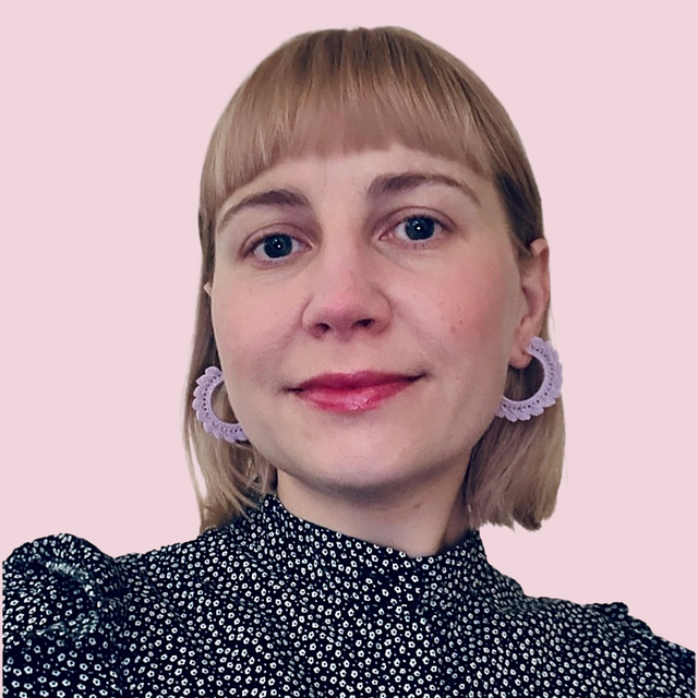 08. Petite Floral Hoops