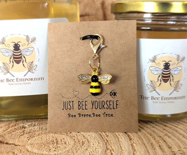 Bee Yourself charm