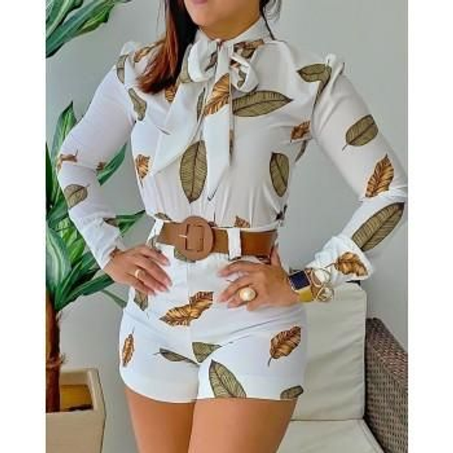 Floral décontracté Streetwear Kawaii Blouses costume. Tropical à manches longues haut et short ensemble.