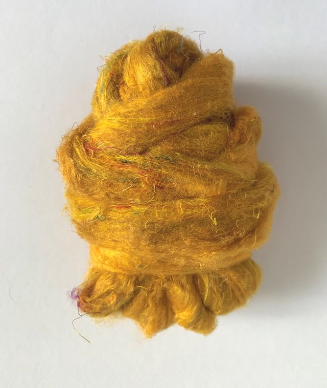 Sari Silk Roving, Honeycomb, For Spinning, Felting and Paper Making, 20g 